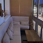 Face Au Pied Des Commerces 公寓 波尔尼谢