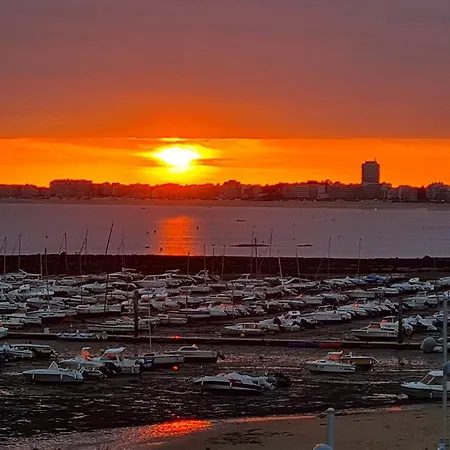 Nina 5 Places Avec Vue Sur La Baie Au Pied Des Commerces Classé 3 étoiles * Pornichet