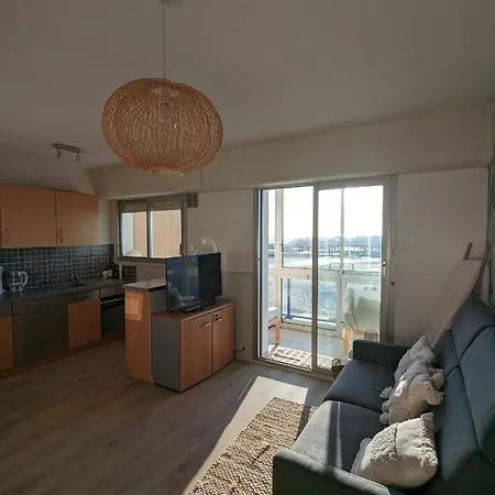 Nina 5 Places Avec Vue Sur La Baie Au Pied Des Commerces Classé 3 étoiles