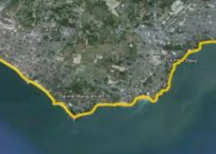 Face Au Pied Des Commerces Apartment *