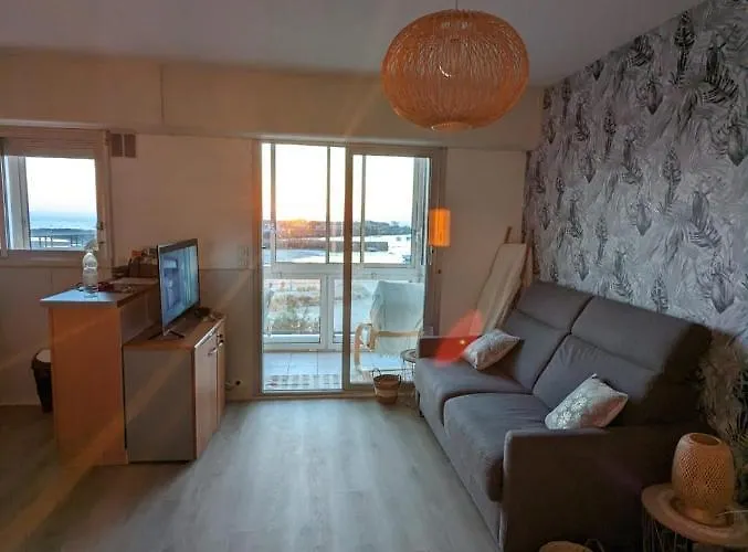 Apartment Face Au Pied Des Commerces Pornichet